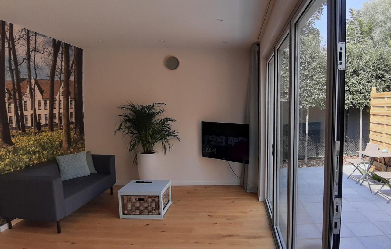 Prive Gastenverblijf In Brugge Fietsen En Garage Inclusief 外观 照片